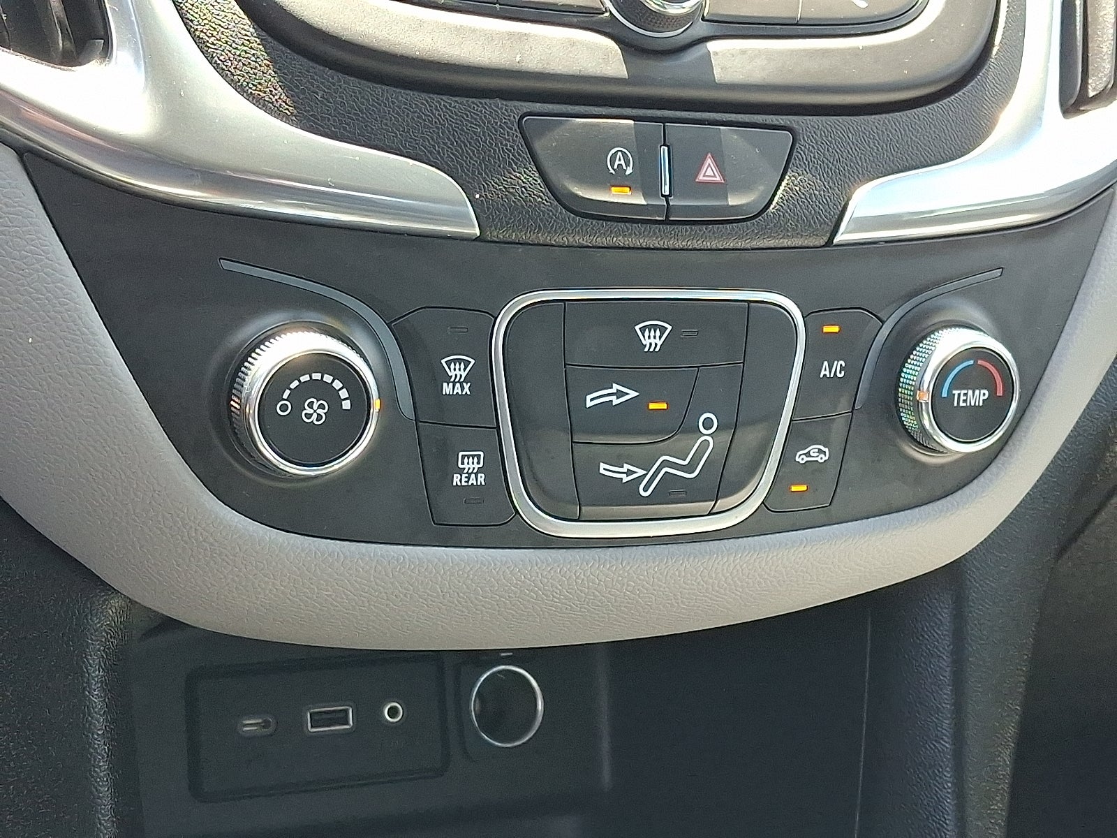 2024 Chevrolet Equinox LS AWD