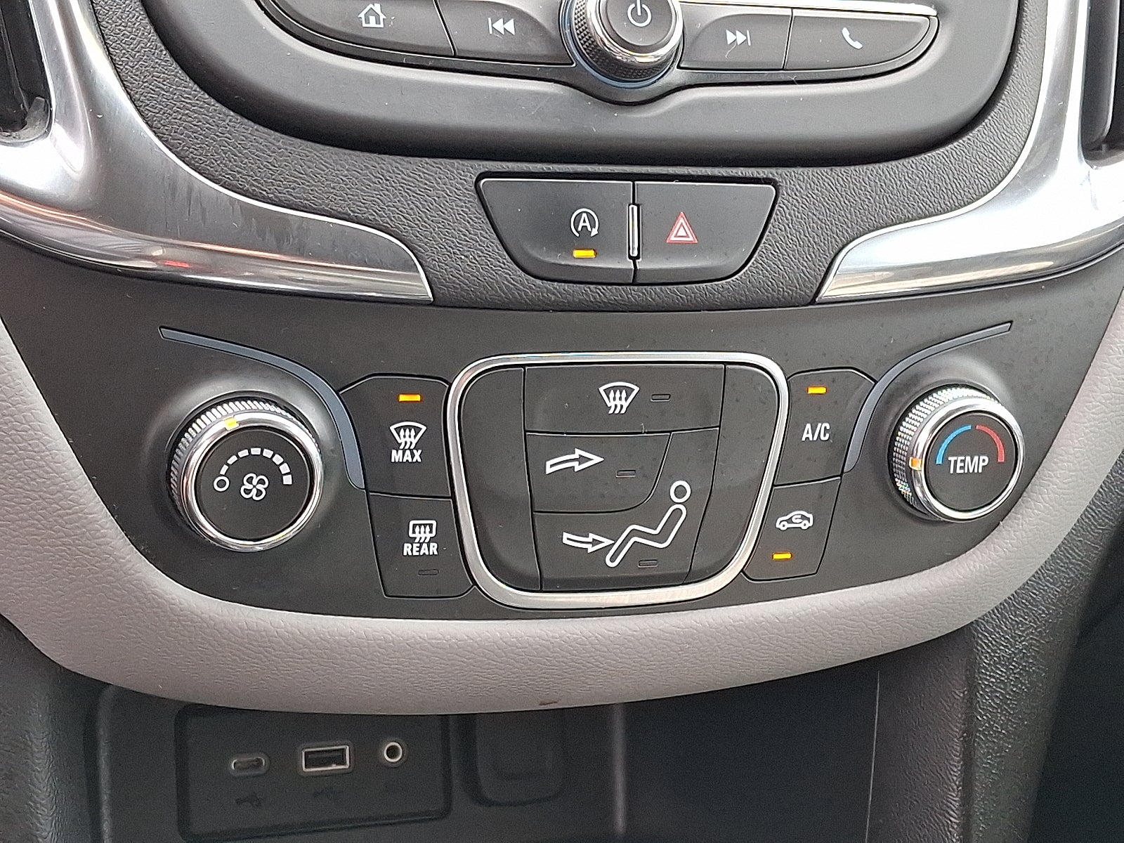 2023 Chevrolet Equinox LS AWD