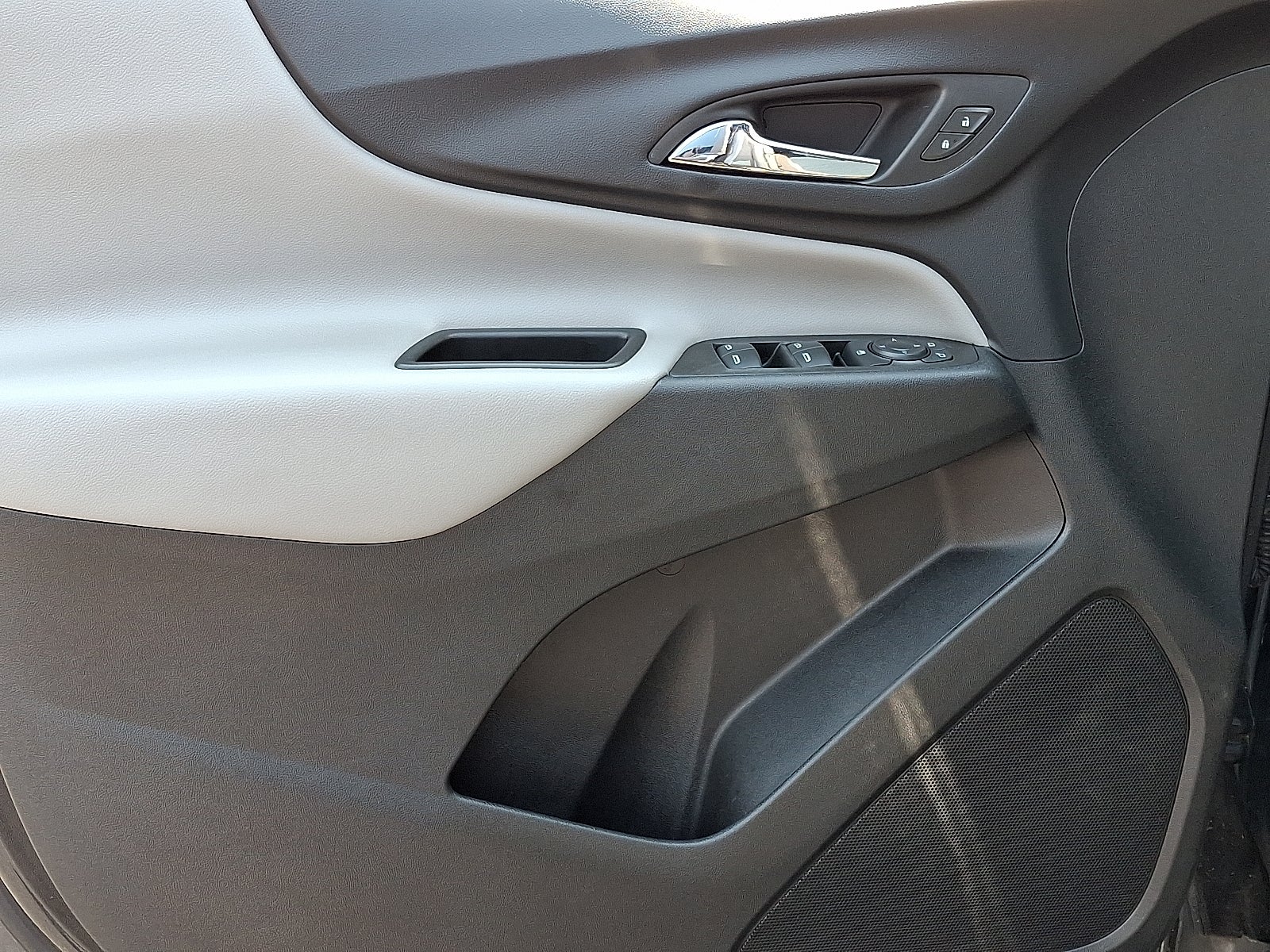 2022 Chevrolet Equinox LS AWD