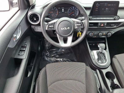 2024 Kia Forte LXS FWD