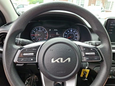2024 Kia Forte LXS FWD