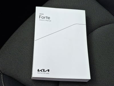 2024 Kia Forte LXS FWD