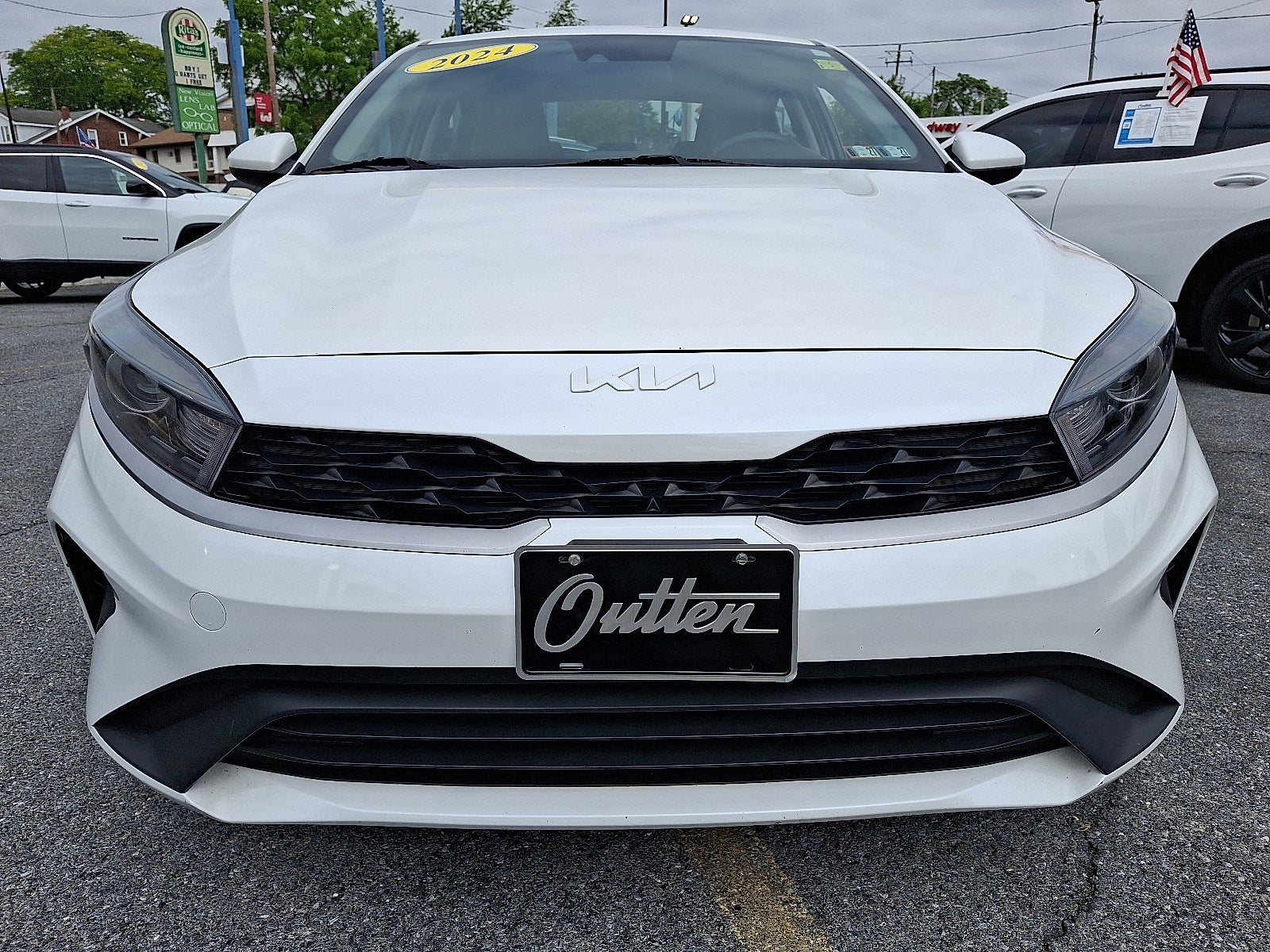 2024 Kia Forte LXS FWD