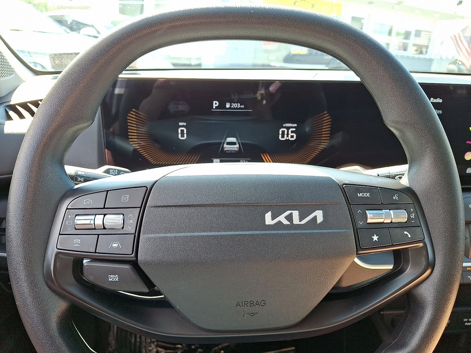 2025 Kia K4 LXS FWD