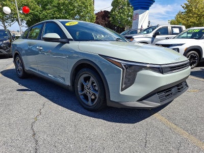 2025 Kia K4 LXS FWD