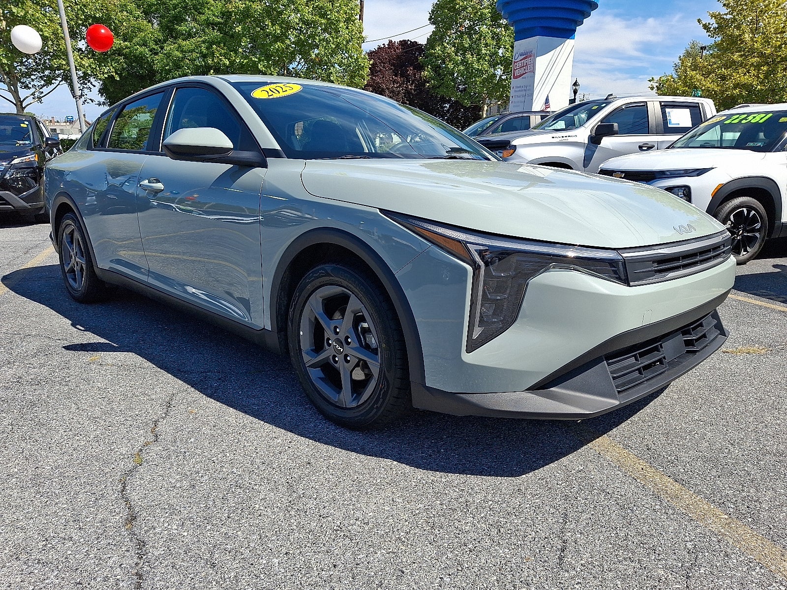 2025 Kia K4 LXS FWD