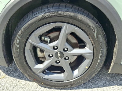 2025 Kia K4 LXS FWD