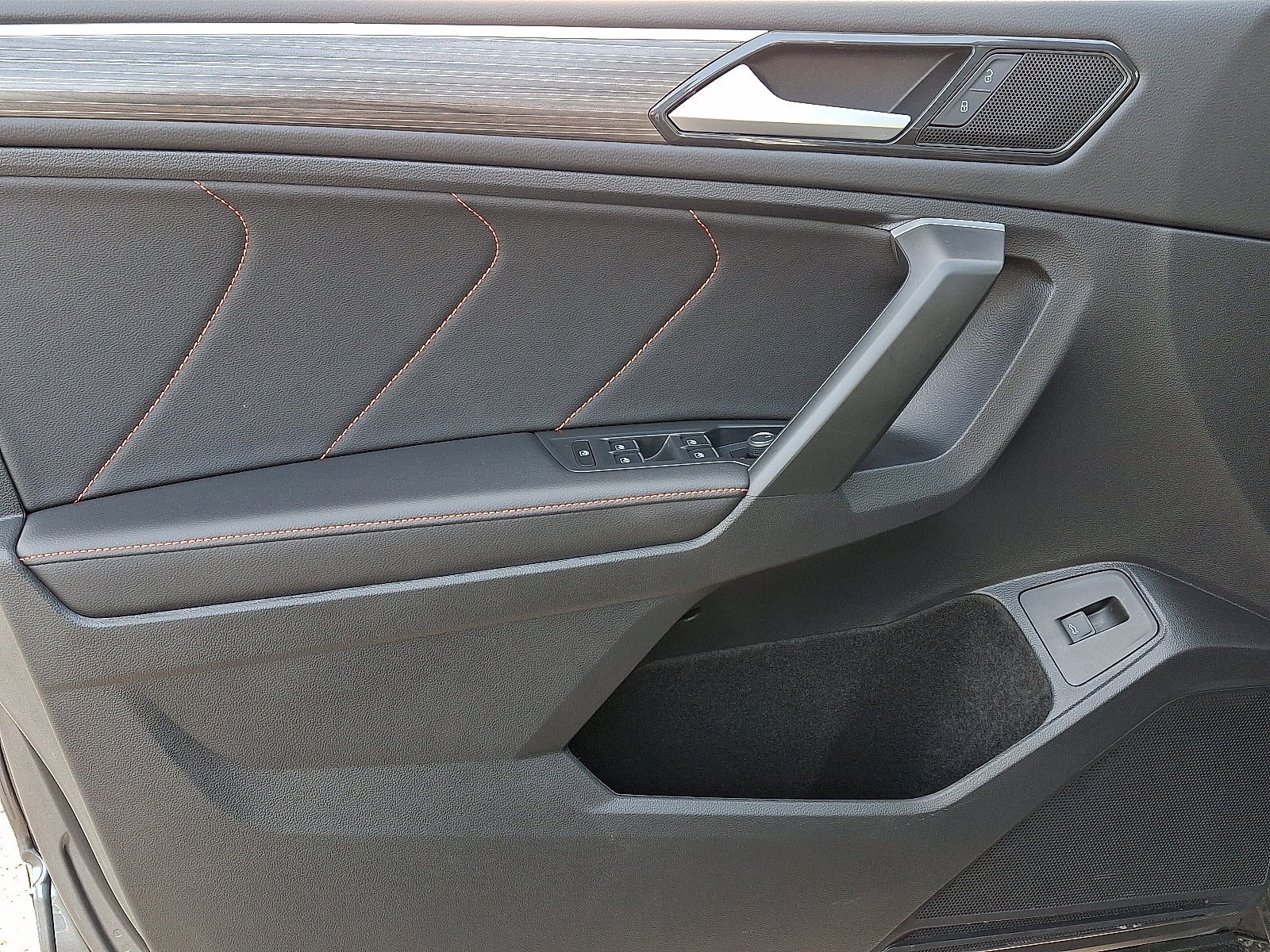 2024 Volkswagen Tiguan Wolfsburg Edition