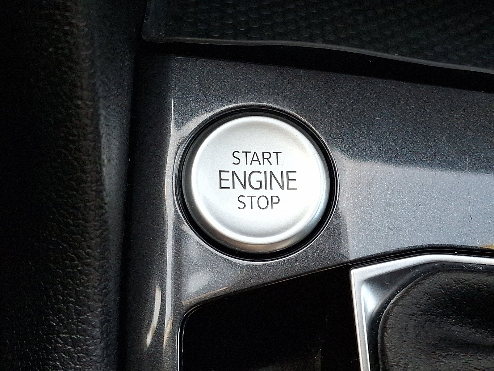 2024 Volkswagen Tiguan Wolfsburg Edition