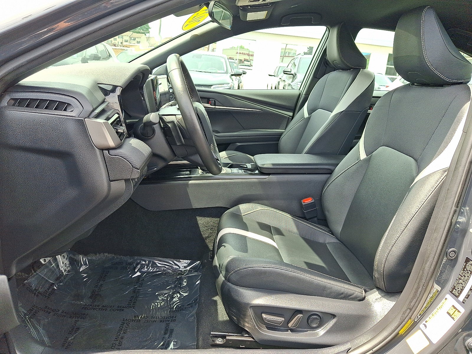 2025 Toyota Camry LE FWD