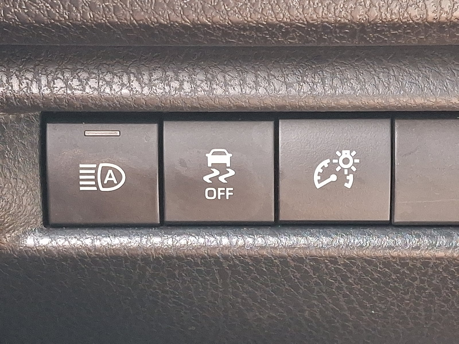 2025 Toyota Camry LE FWD