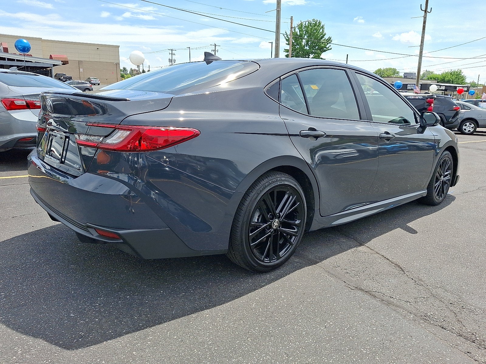 2025 Toyota Camry LE FWD