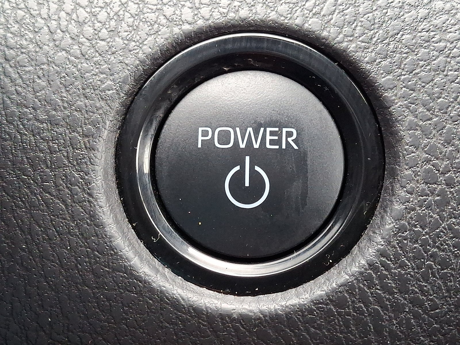 2025 Toyota Camry LE FWD