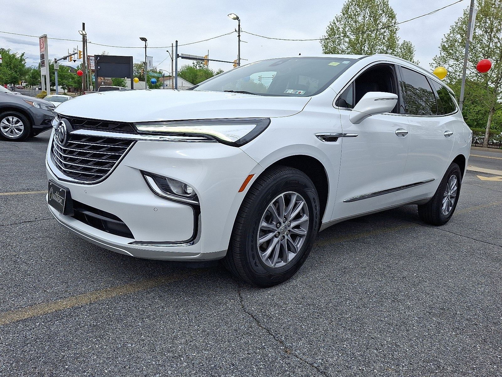2023 Buick Enclave Essence AWD