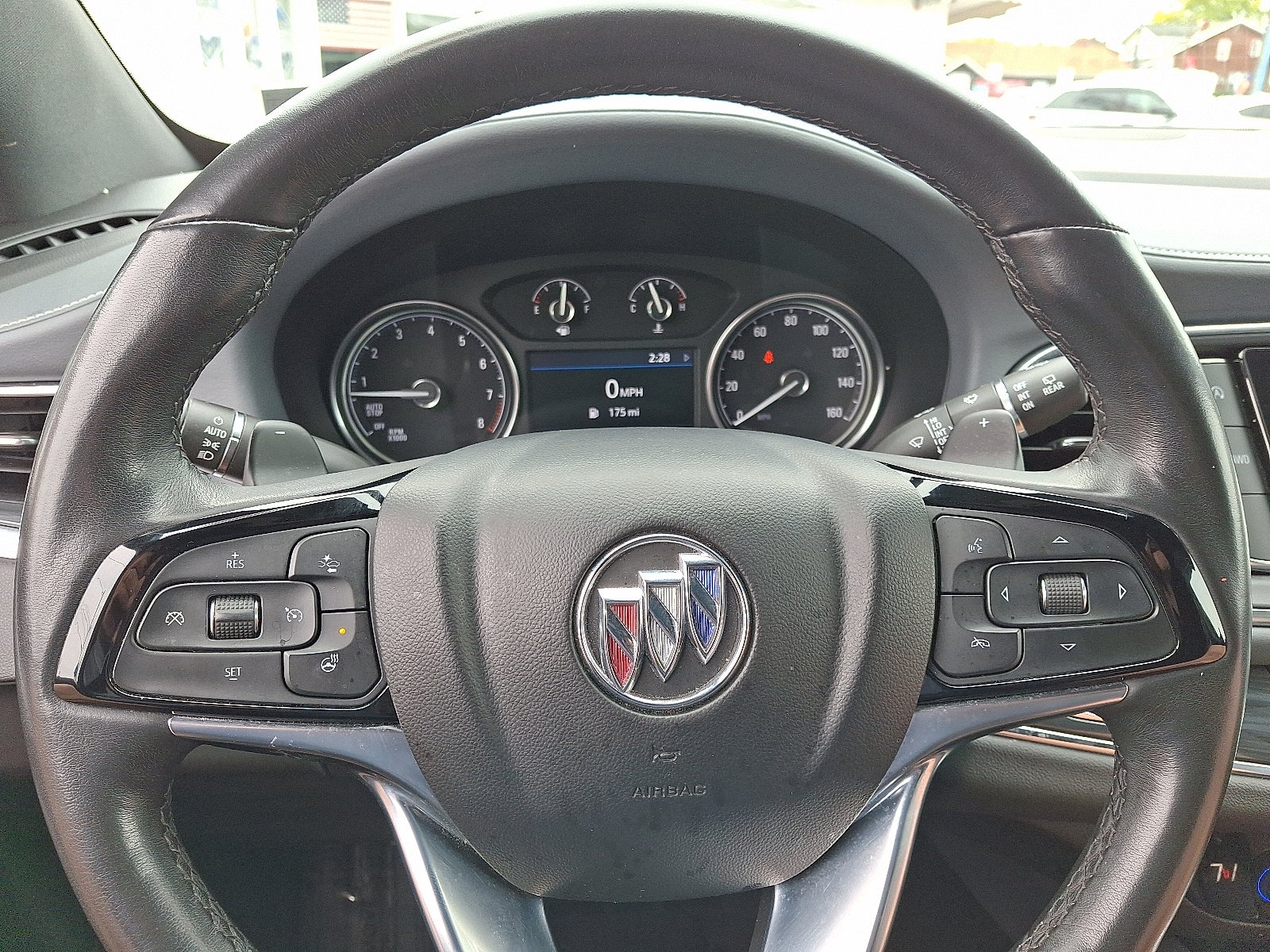 2023 Buick Enclave Essence AWD