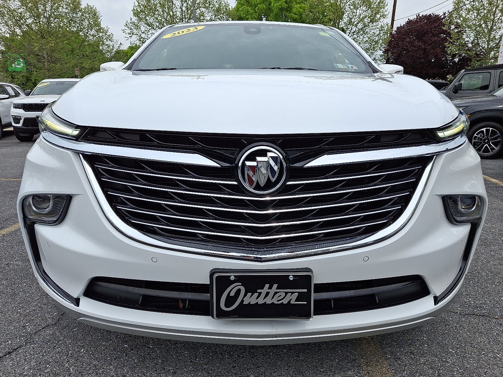 2023 Buick Enclave Essence AWD