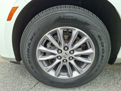 2023 Buick Enclave Essence AWD