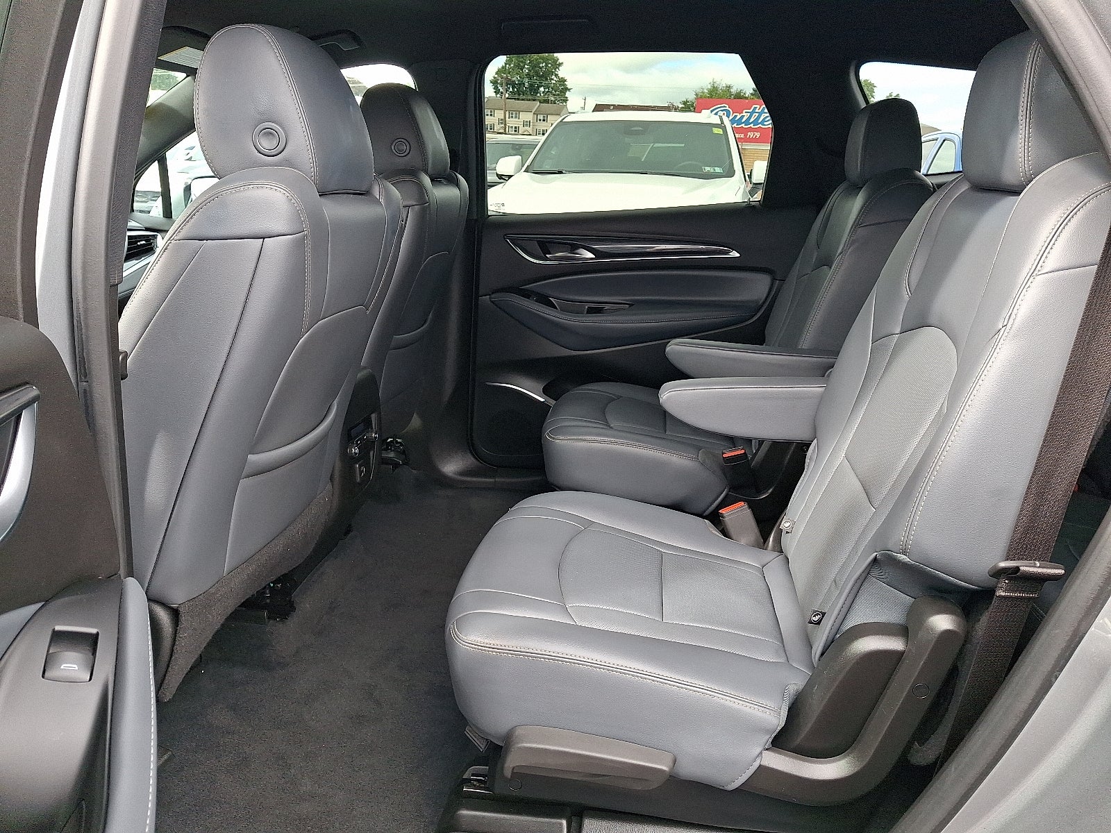 2023 Buick Enclave Essence AWD