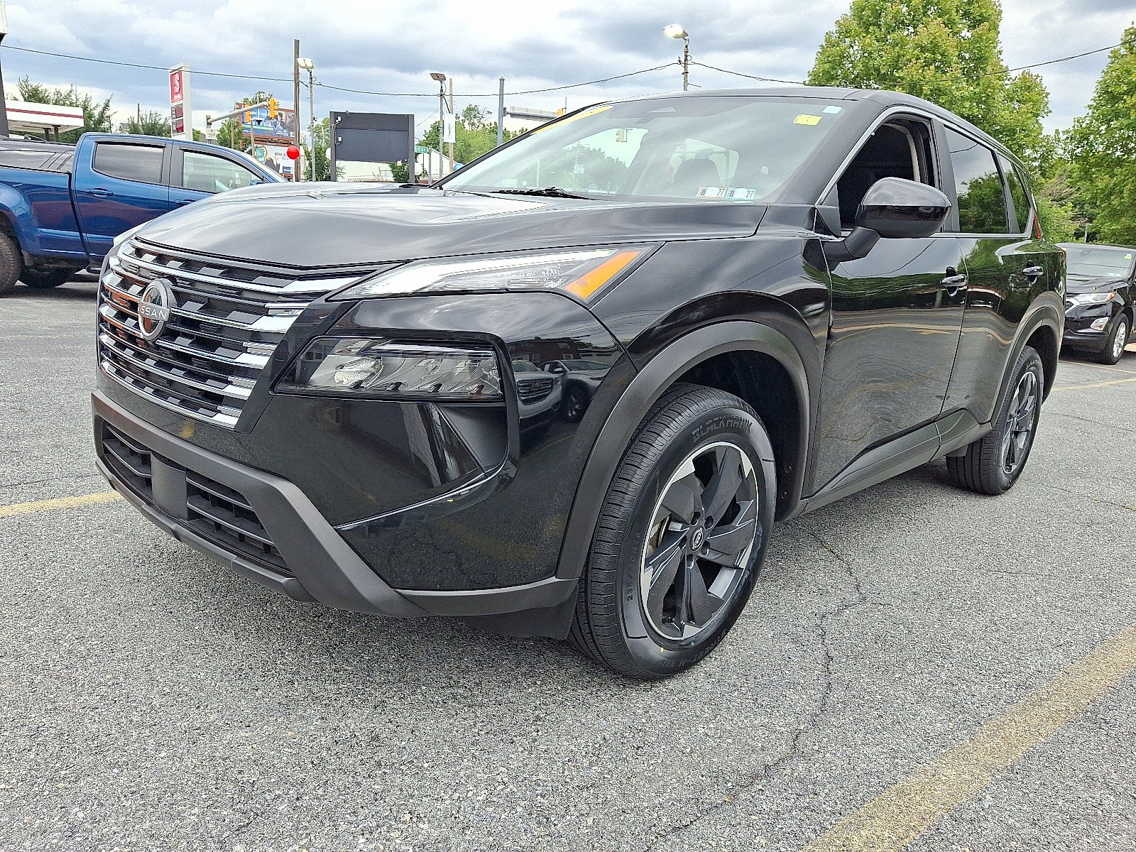 2025 Nissan Rogue SV AWD