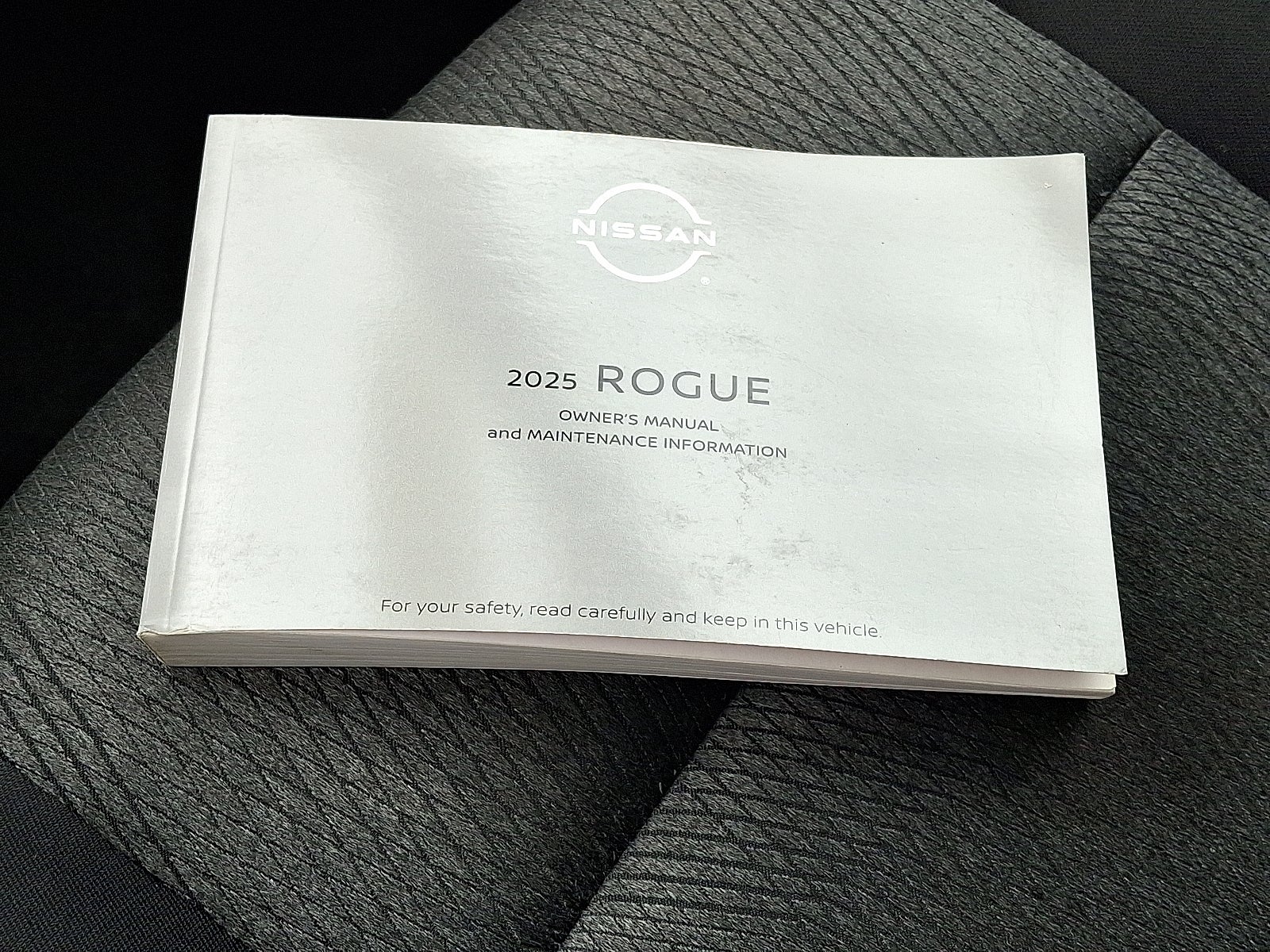 2025 Nissan Rogue SV AWD