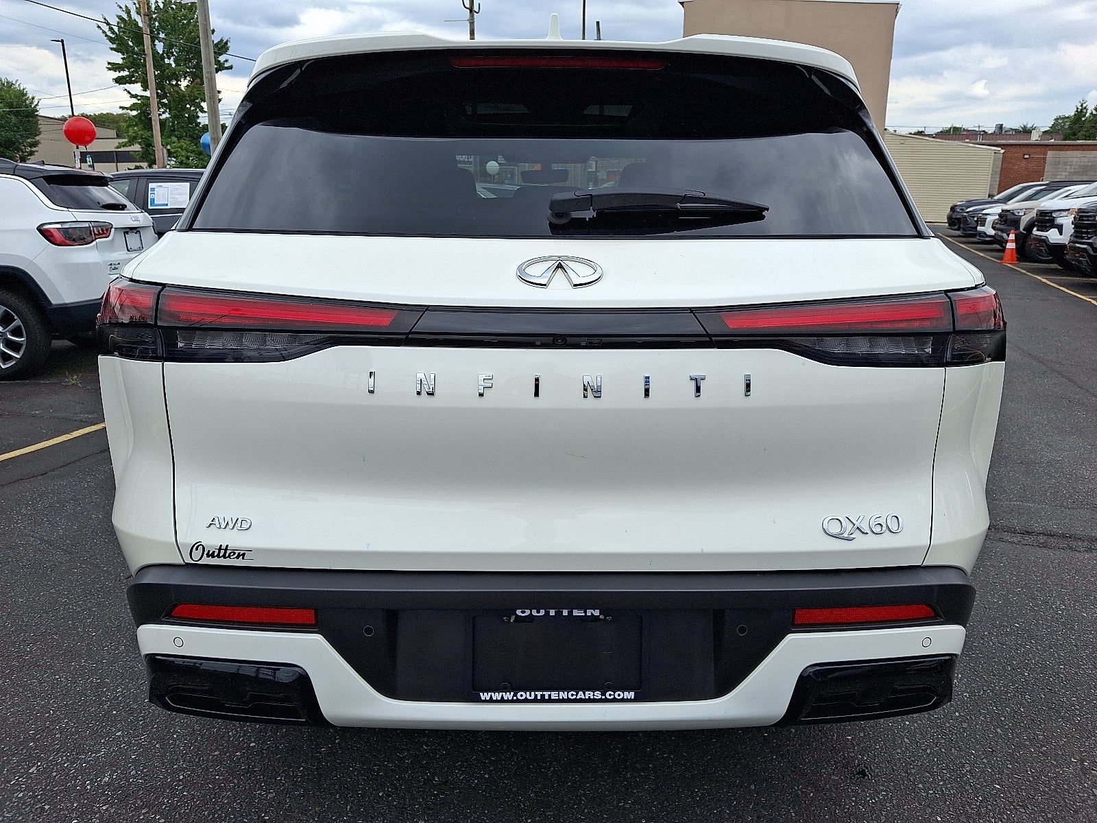 2024 INFINITI QX60 LUXE AWD AWD
