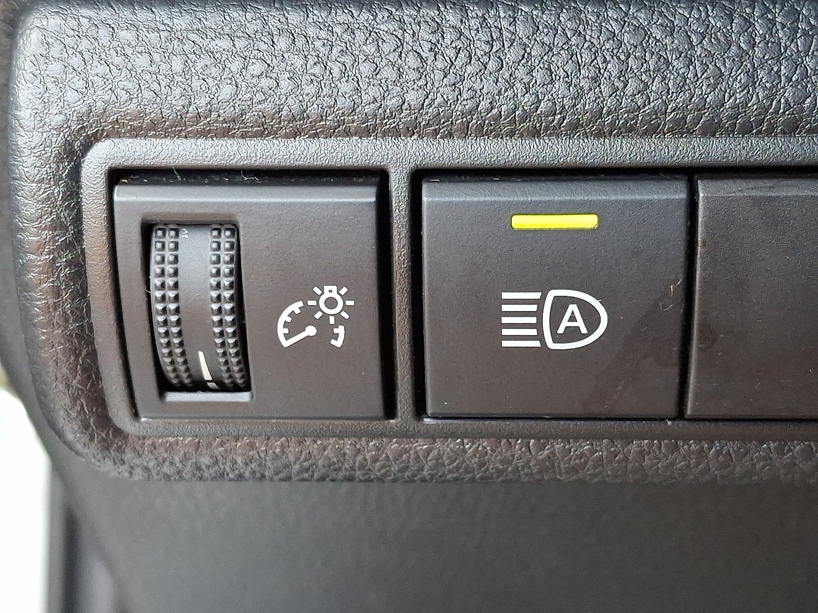 2026 Toyota Corolla SE FWD