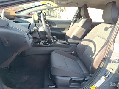2025 Toyota Prius LE FWD
