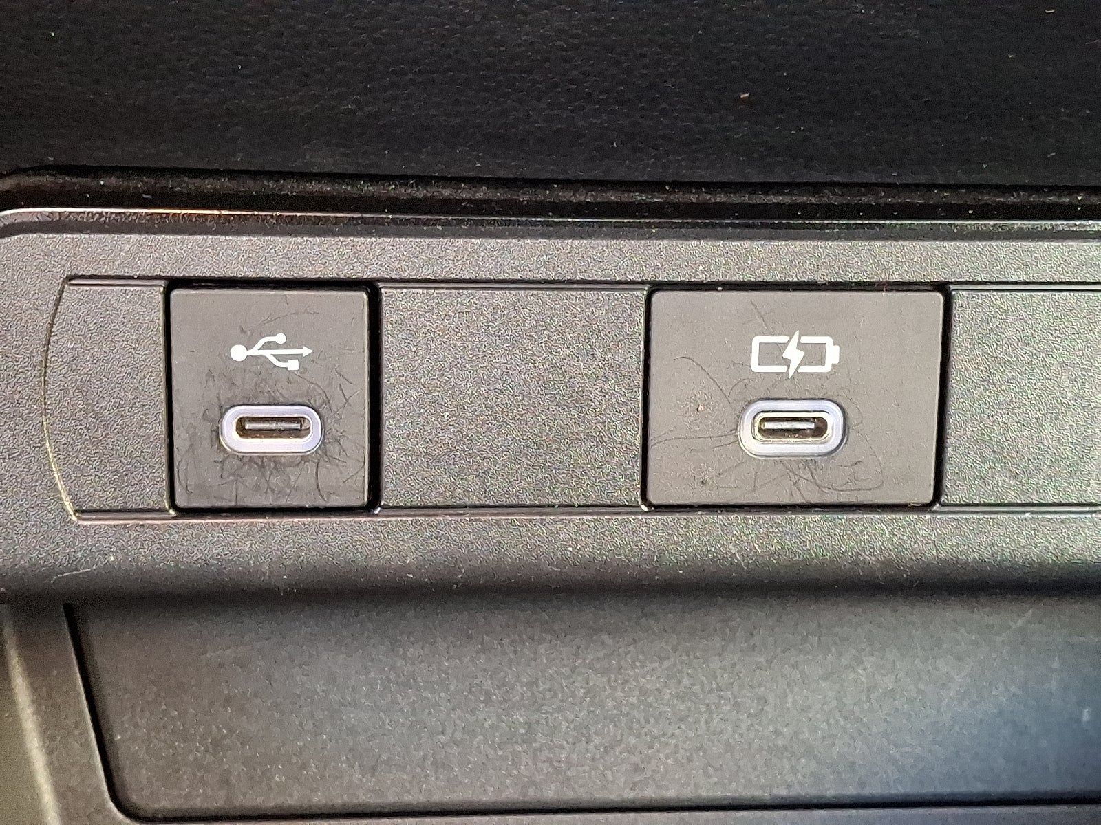 2025 Toyota Prius LE FWD