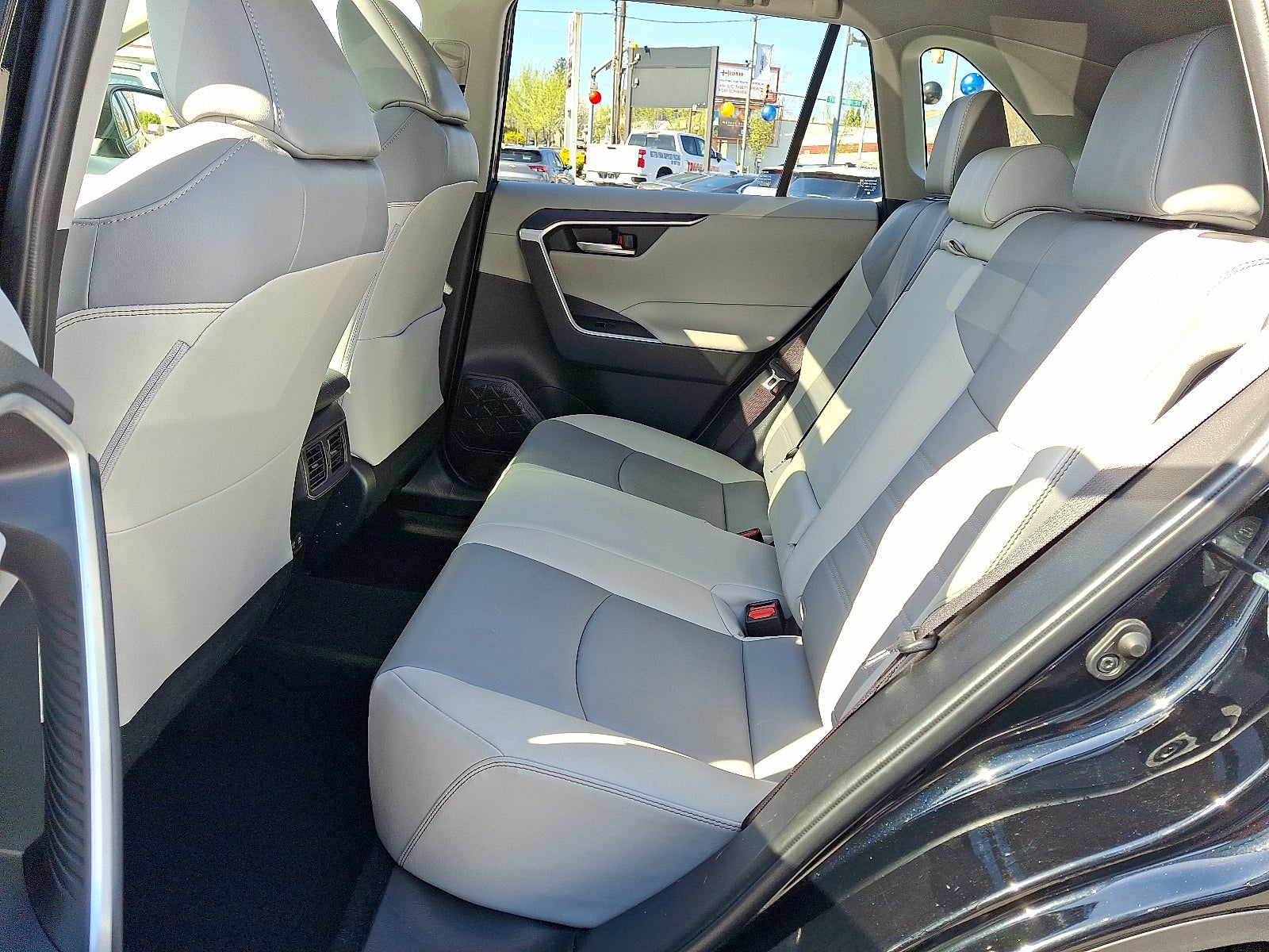 2020 Toyota RAV4 XLE Premium AWD