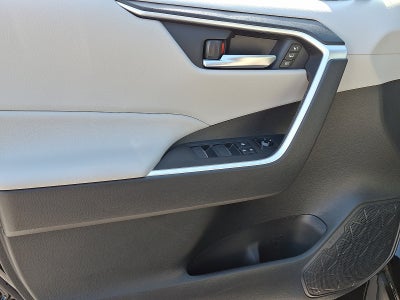 2020 Toyota RAV4 XLE Premium AWD