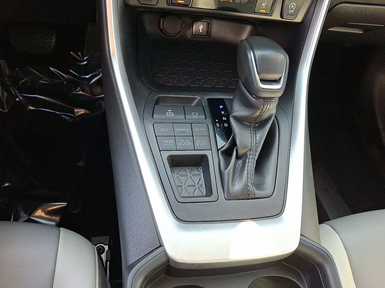 2020 Toyota RAV4 XLE Premium AWD