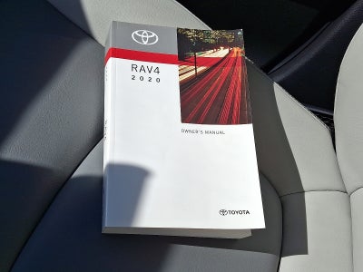 2020 Toyota RAV4 XLE Premium AWD