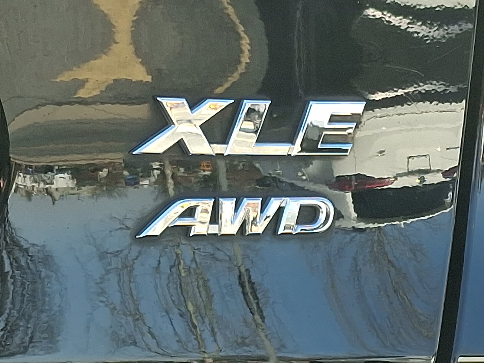 2020 Toyota RAV4 XLE Premium AWD