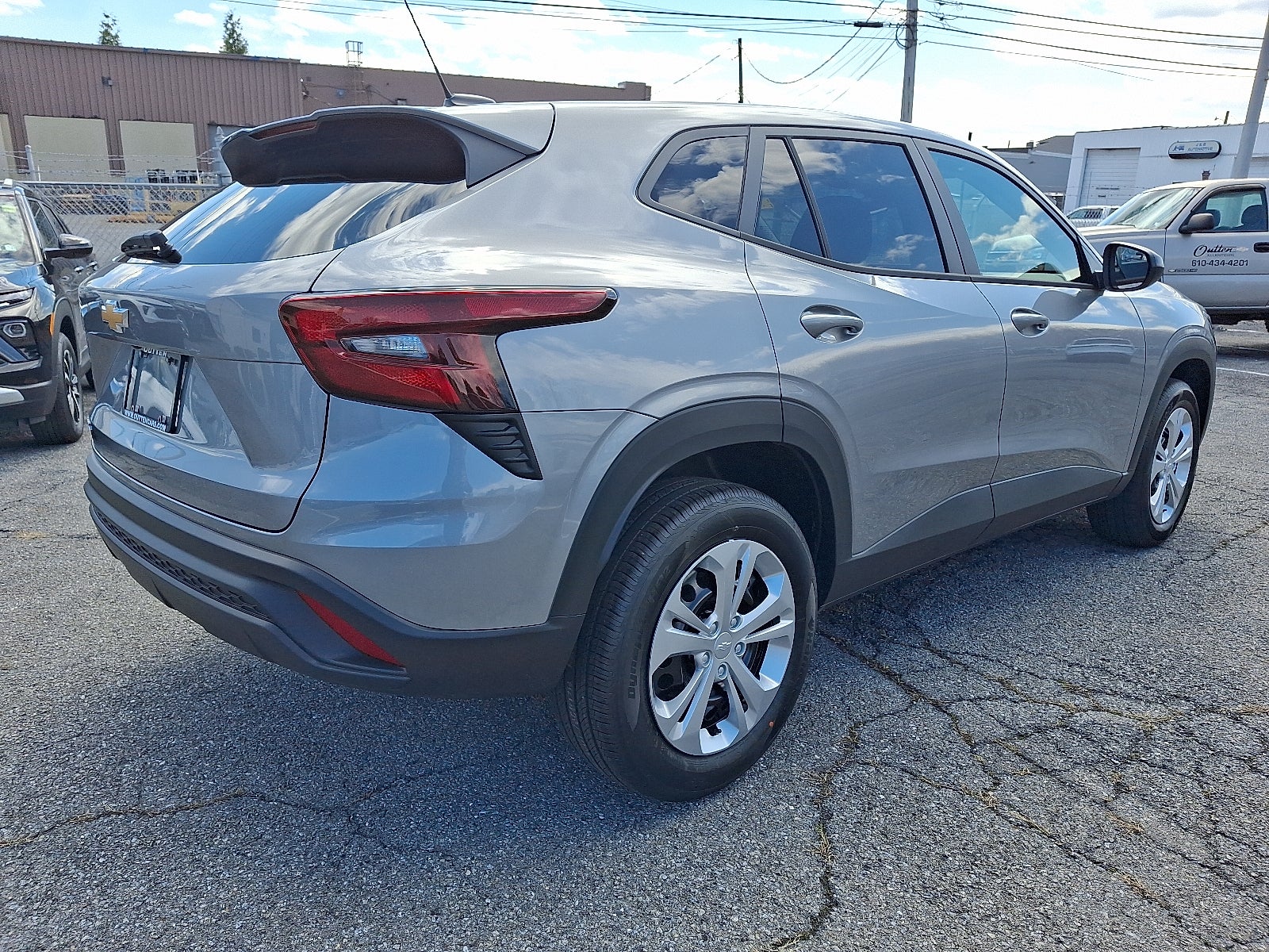 2026 Chevrolet Trax LS FWD