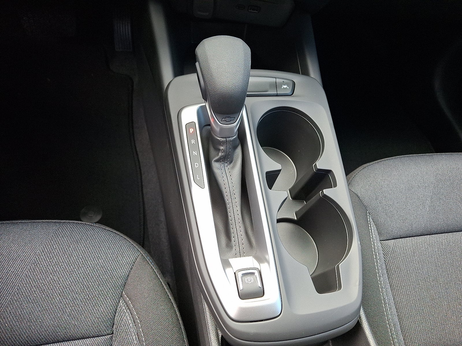 2026 Chevrolet Trax LS FWD