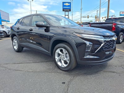 2026 Chevrolet Trax LS FWD