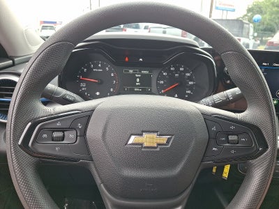 2025 Chevrolet Trax LS FWD