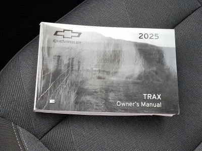 2025 Chevrolet Trax LS FWD