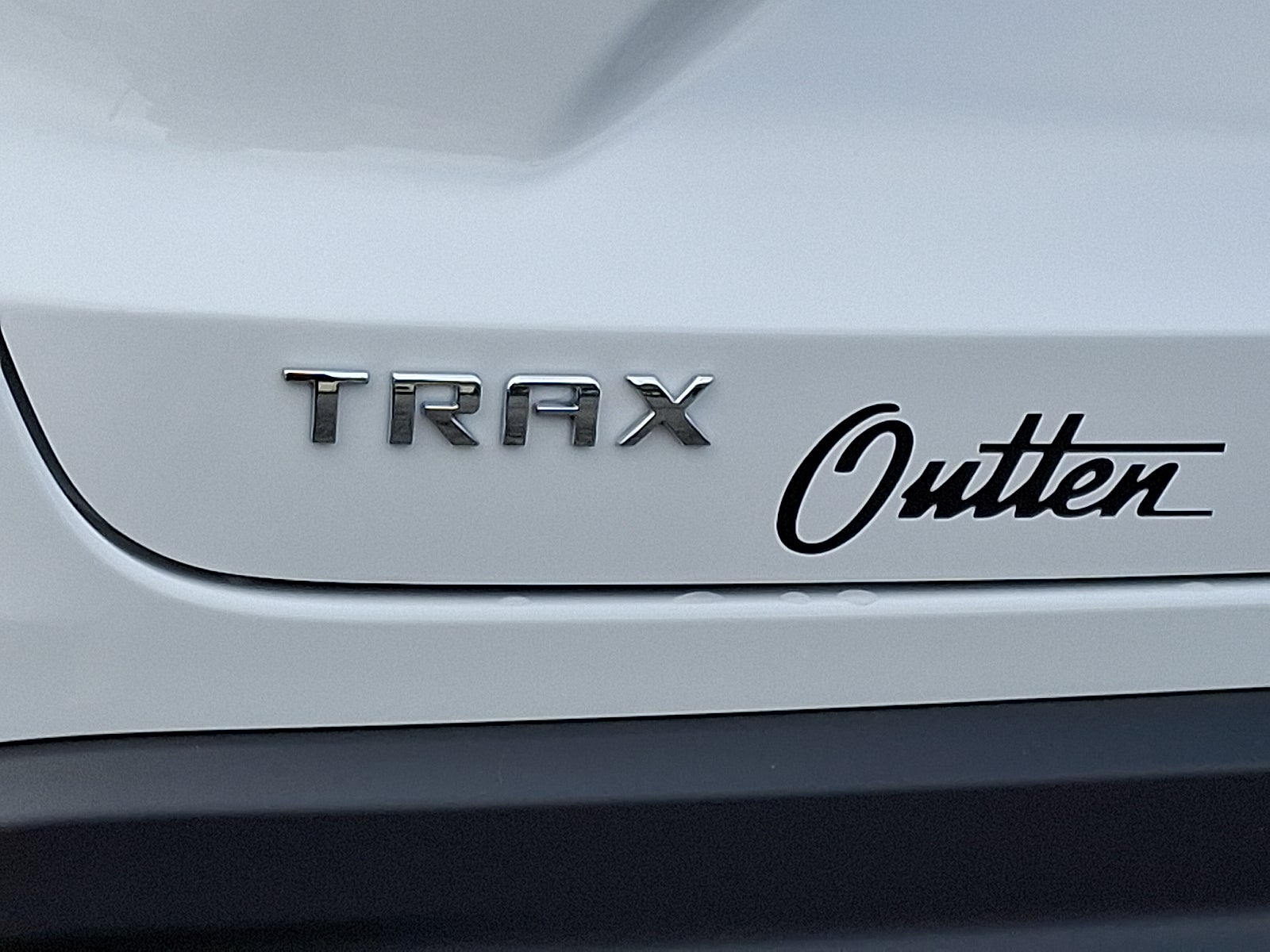 2026 Chevrolet Trax LS FWD