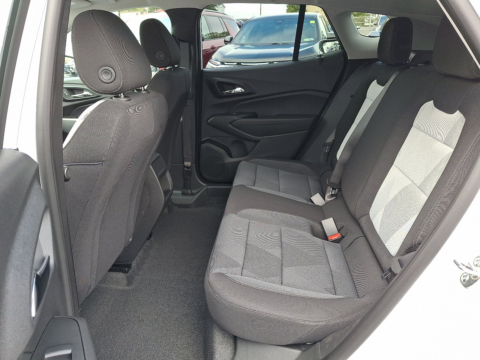 2026 Chevrolet Trax LS FWD