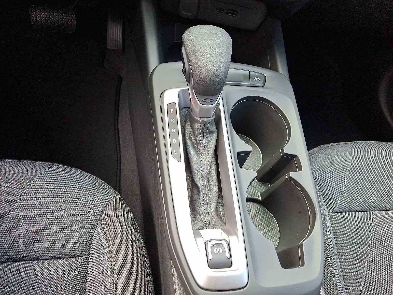 2026 Chevrolet Trax LS FWD