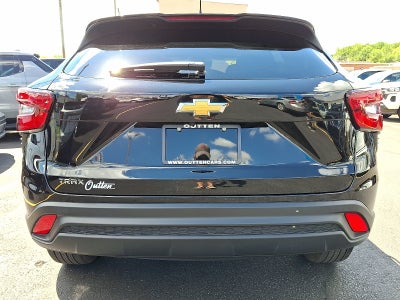 2025 Chevrolet Trax LS FWD
