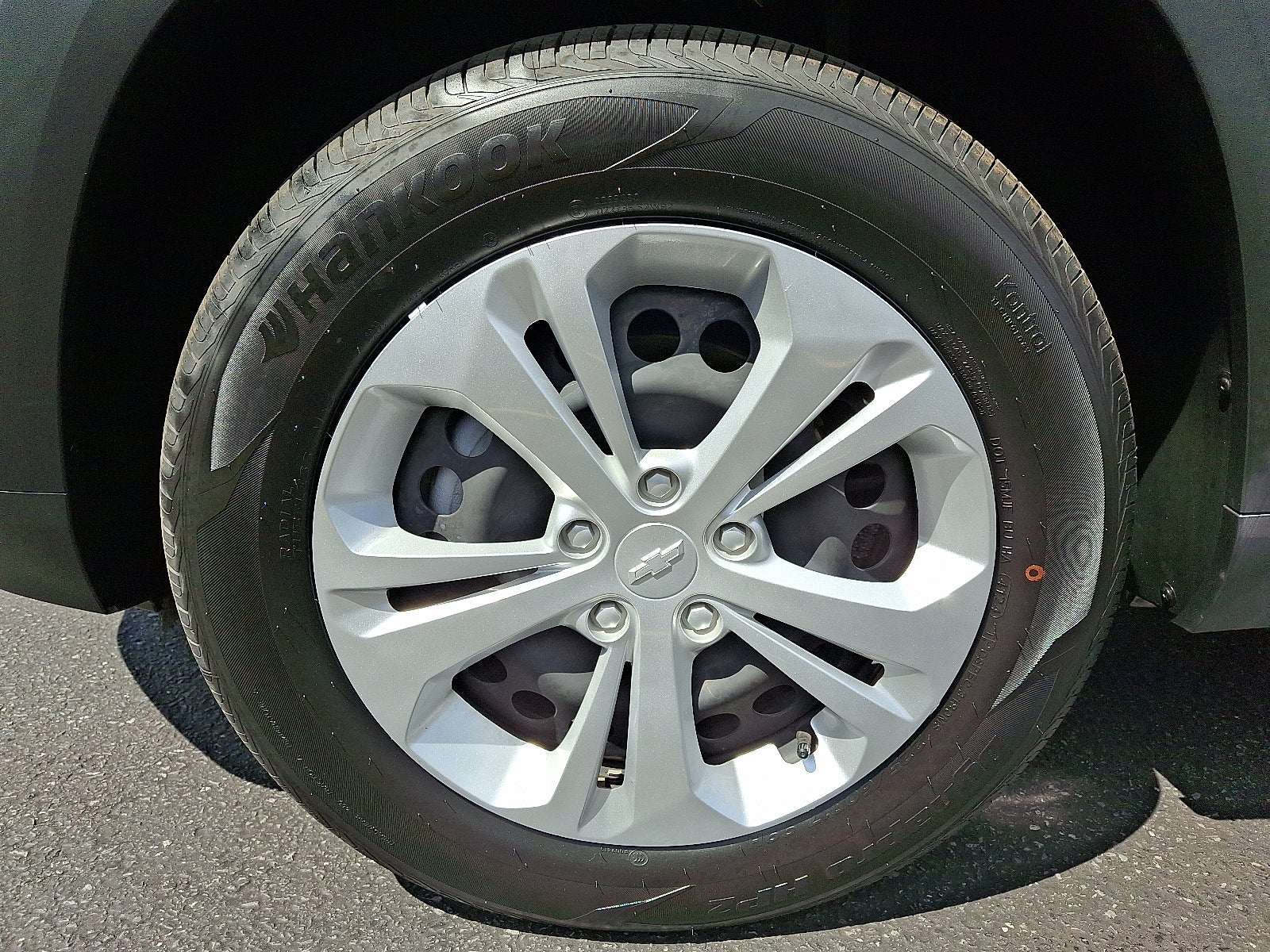 2025 Chevrolet Trax LS FWD