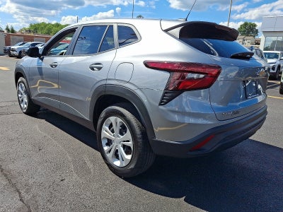 2025 Chevrolet Trax LS