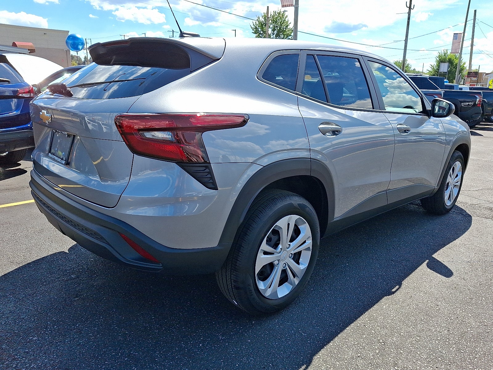 2025 Chevrolet Trax LS