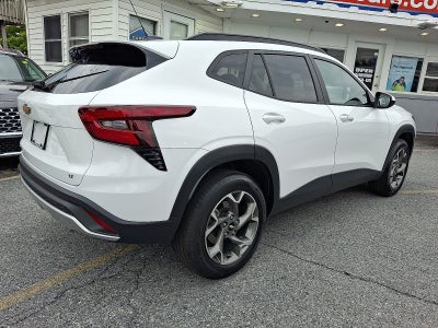 2024 Chevrolet Trax LT FWD