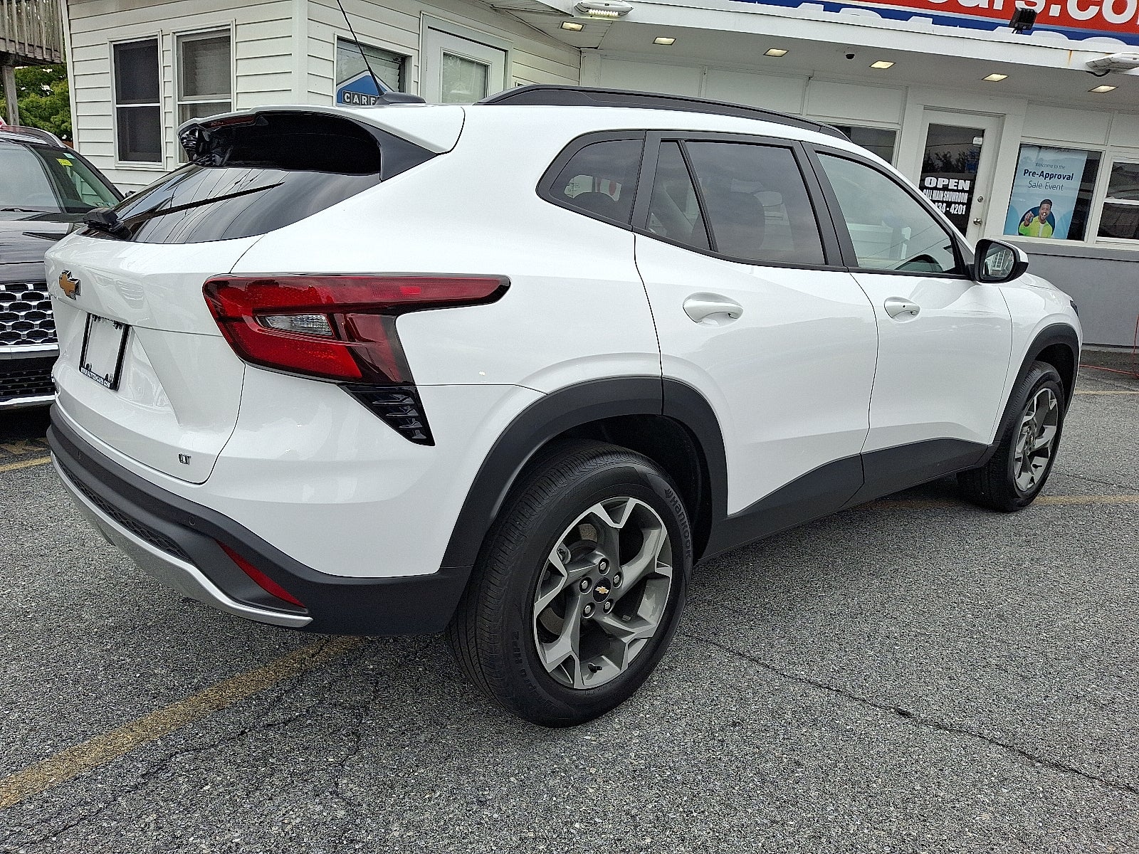 2024 Chevrolet Trax LT FWD