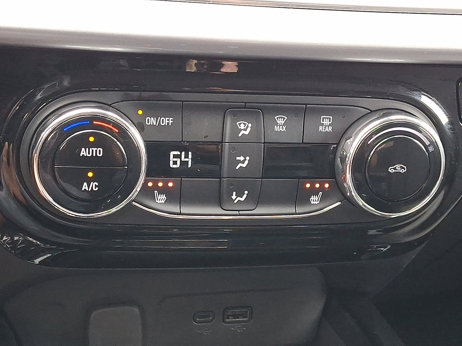 2024 Chevrolet Trax LT FWD