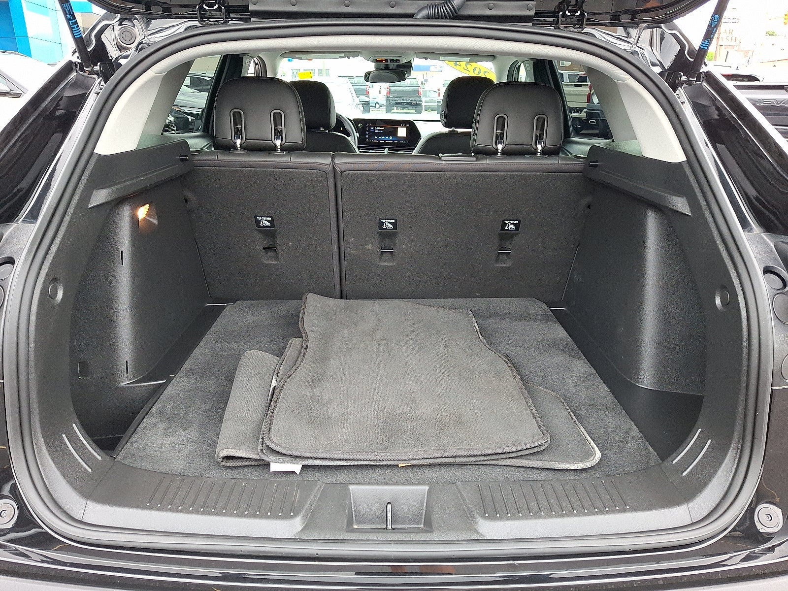 2024 Chevrolet Trax LT FWD