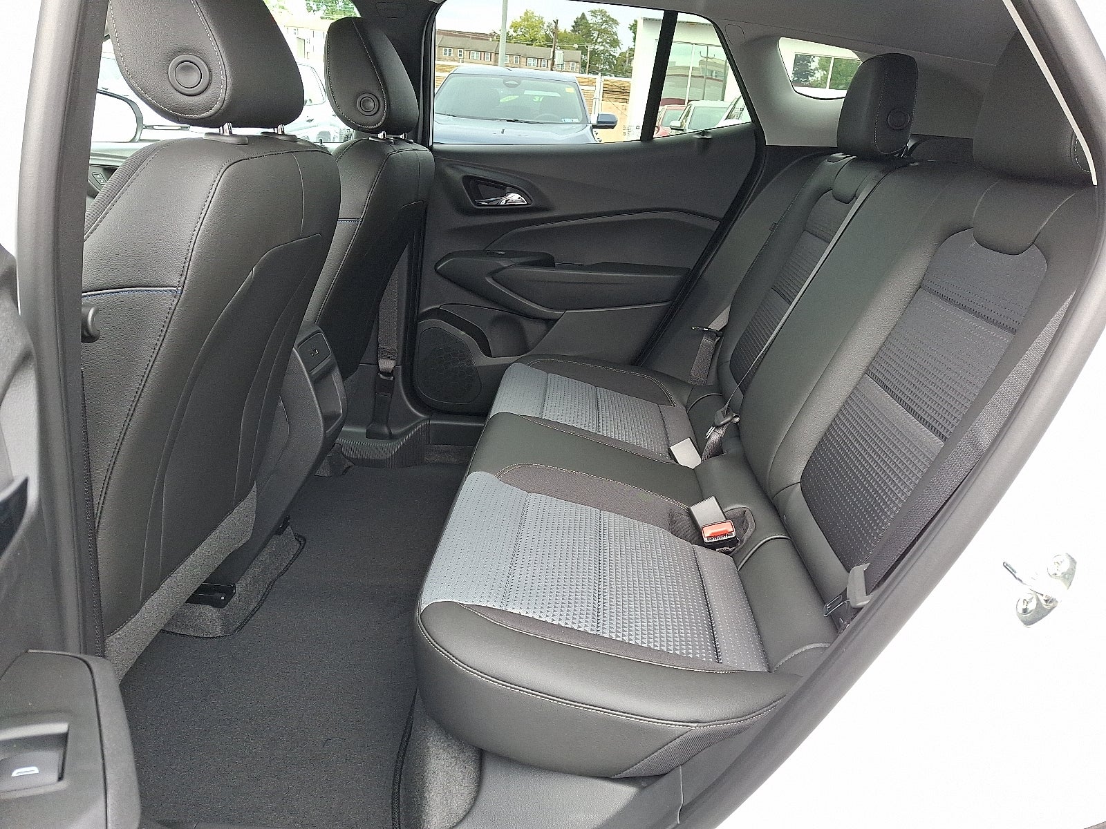 2026 Chevrolet Trax LT FWD